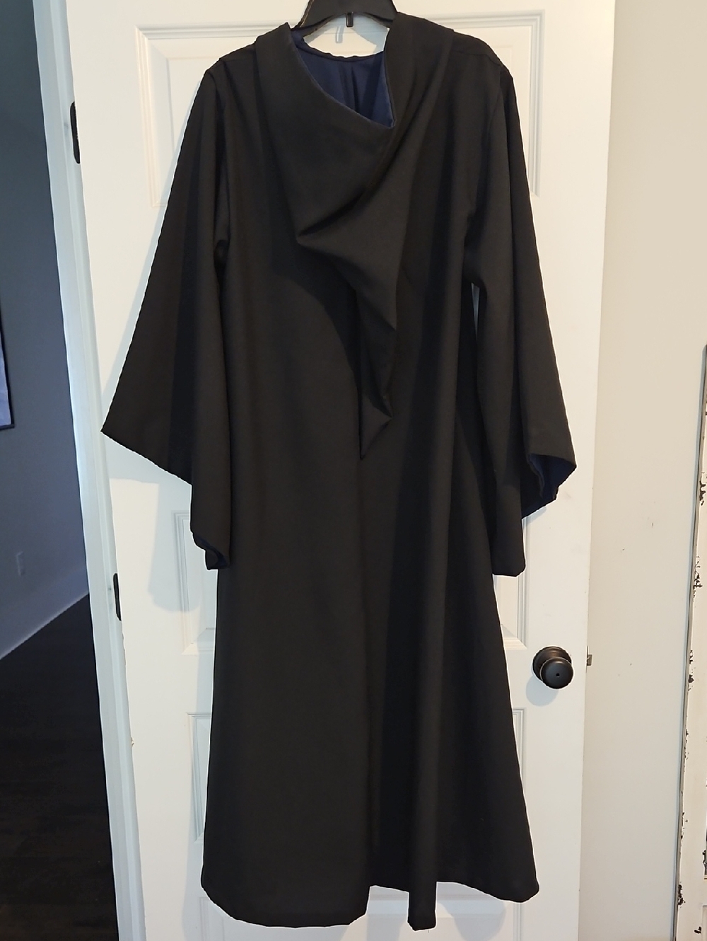 Harry Potter Robe - Picture 6 of 8
